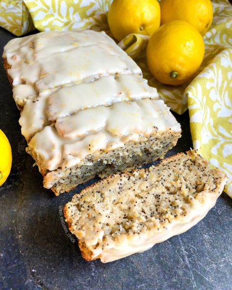 LEMON POPPYSEED PROTEIN BREAD (VEGAN) – No Excuses Nutrition Peanut Butter Oatmeal Protein Cookies, Lemon Breakfast Bars, Homemade Cliff Bars, Protein Breads, Cliff Bars, Lemon Breakfast, Arbonne Recipes, Lemon Poppyseed Bread, Protein Bread