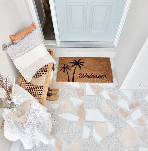 Coastal Front Entrance, Beach Door Mat, Smudging Crystals, Front Doormat, Small Sunroom, Beautiful Entrance, Mirror Gallery, Chic Candles, Coastal Dining