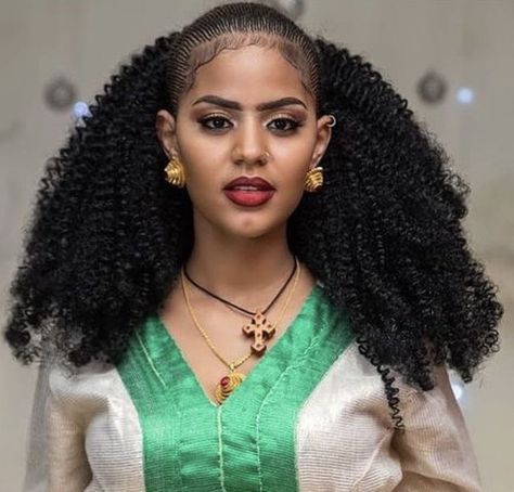 Habesha Hair Braids, Habesha Hairstyles, Habesha Culture, Ethiopian Hair, Curly Braided Hairstyles, Box Braids Pictures, Latest Braided Hairstyles, Ethiopian People, Hair Stayl