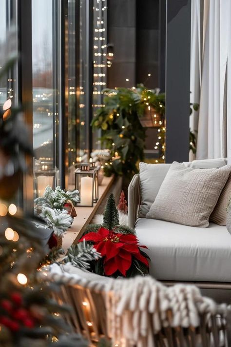 How To Decorate A Balcony For Christmas: Festive Touches Winter Patio Decor, Christmas Decor Balcony, Christmas Balcony Decor, Decorate A Balcony, Christmas Balcony Ideas, Winter Balcony, Solar Christmas Lights, Diy Balcony, Balcony Lighting