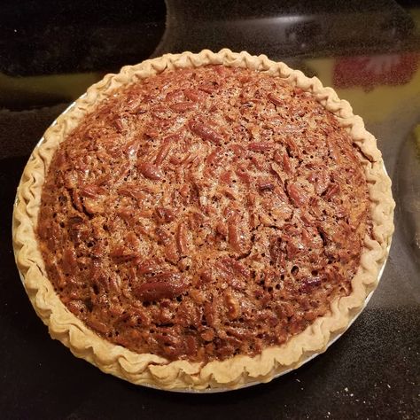 Best Southern Pecan Pie Recipe, Utterly Deadly Southern Pecan Pie Recipe, Best Pecan Pie Recipe Ever, Southern Pecan Pie Recipe, Thanksgiving Pie Recipes, Southern Pecan Pie, Pecan Bars, Holiday Pies, Thanksgiving Pies