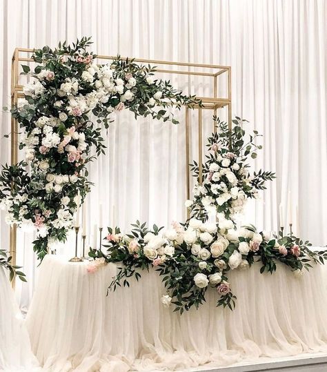 Wedding Backdrop Head Table, The Bride And Groom Table, Sweetheart Table Wedding Backdrop, Wedding Head Table Ideas, Bridal Table Backdrop, Wedding Bridal Table, Flower Decoration Ideas, Wedding Head Table, Head Table Backdrop