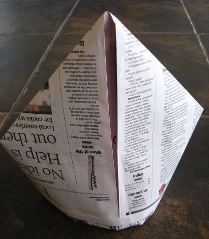 Everyone has made the sailor newspaper hat but have you ever made the pope hat? =D Pope Hats, Pope Hat, Pope Costume, Bishop Hat, Newspaper Hat, Saint Costume, Paper Hats, Skip To My Lou, San Nicola