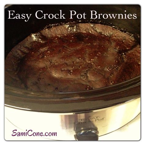 I just made this easy crock pot brownie recipe and wanted to share the recipe. Making crockpot desserts are easy, especially this easy brownie recipe! Pot Brownie Recipe, Slow Cooker Lava Cake, Crock Pot Brownies, Slow Cooker Brownies, Pot Brownie, Molten Chocolate Lava Cake, Crock Pot Desserts, Molten Chocolate, Chocolate Lava