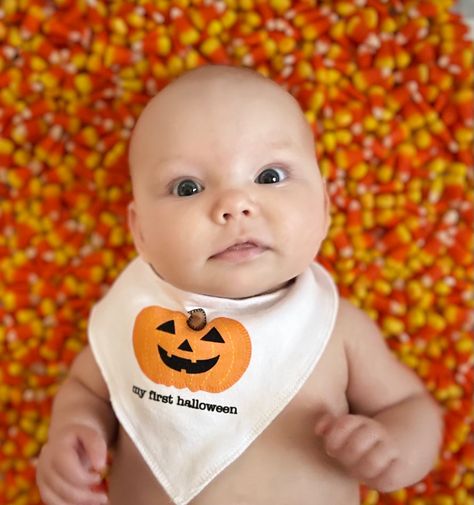 Halloween 4 Month Old Pictures, Baby Candy Corn Picture, Candy Corn Photoshoot Baby, Candy Corn Baby Pictures, Candy Corn Pictures, October Milestone Picture Ideas, Michael Vaughn, Halloween Baby Pictures, Fall Baby Pictures