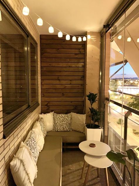 Small Balacona Decoration, Small Balacona Ideas, Balacona Design, Balacona Decoration, Small Balcony Decor Indian, Small Balcony Furniture, Contemporary Rustic Decor, Balcony Ideas Apartment Diy, Balcony Design Ideas