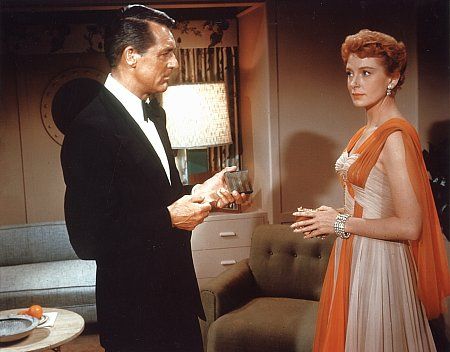 An Affair to Remember - my absolute favourite film ever!! ( And I love the frock Ms Kerr is wearing in this pic!) Debra Kerr, New Years Eve Party Outfits, New Year Eve Movie, Deborah Kerr, An Affair To Remember, Cary Grant, Movie Fashion, Movie Costumes, Iconic Movies