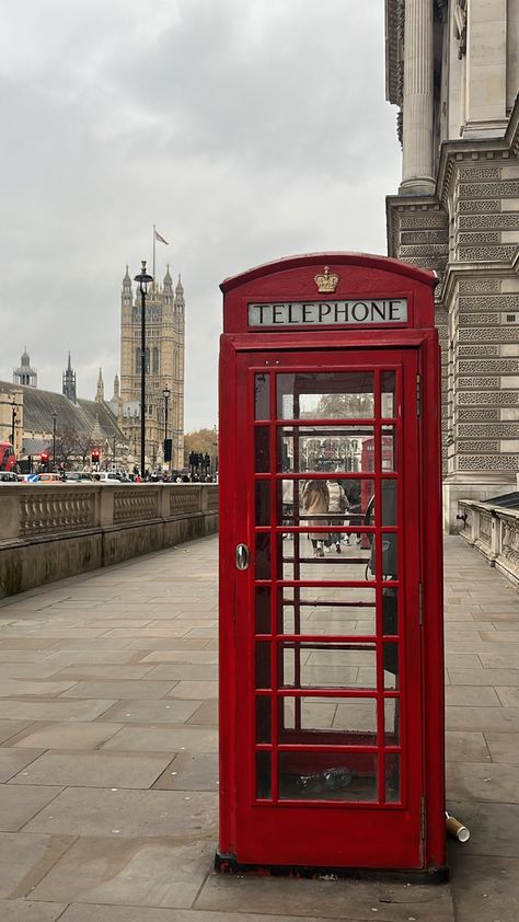 London Honeymoon Aesthetic, Classy London Aesthetic, 60s London Aesthetic, Londoncore Aesthetic, Lse London Aesthetic, London Astethic, London Travel Aesthetic, London Cafe Aesthetic, Aesthetic Voyage