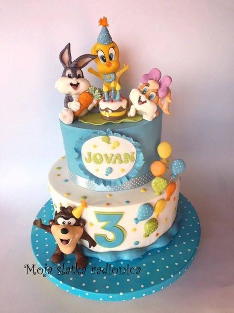 Disney baby cake  by Branka Vukcevic Loony Toons Cake, Baby Looney Tunes Cake, Looney Tunes Cake, Looney Tunes Birthday, Looney Tunes Bebes, Looney Tunes Party, Disney Babies, Boys 1st Birthday Party Ideas, Baby Looney Tunes