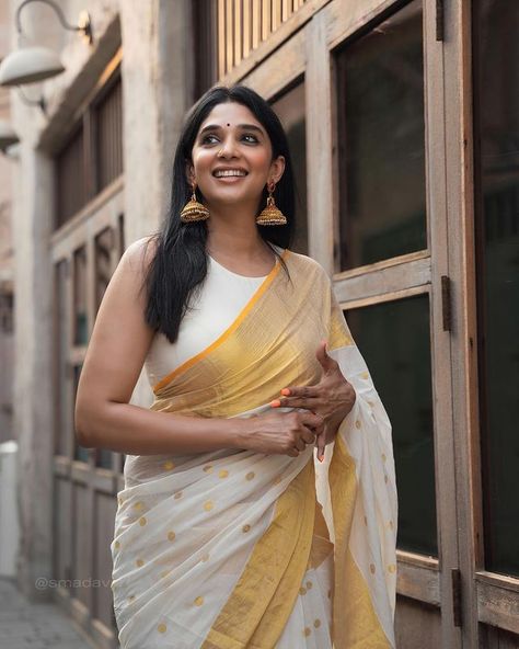 Nyla Usha (@nyla_usha) • Instagram photos and videos White Tussar Silk Saree With Woven Motifs, White Chanderi Saree With Woven Motifs, White Cotton Silk Handloom Pre-draped Saree, Pre-draped Saree With Weaving Work For Puja, White Chanderi Saree With Weaving Work, Yellow Saree With Woven Motifs, Onam Saree Kerala, Nyla Usha, Dope Fashion Outfits