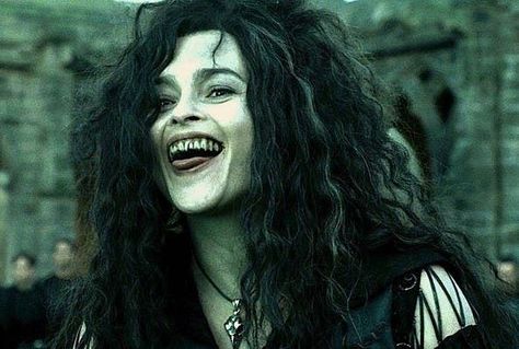 Si puedes reconocer estos personajes pixelados de "Harry Potter", eres súper fan Bellatrix Lestrange, Harry Potter Characters, Movie Characters, A Woman, Harry Potter, Hair, Black