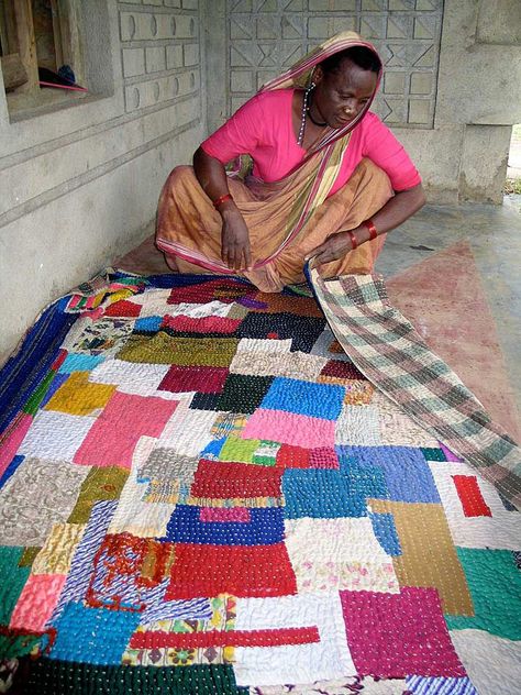 African American Quilts, African Quilts, American Quilt, Indian Textiles, Patchwork Quilting, African Diaspora, Art Textile, Handmade Quilts, Kantha Quilt