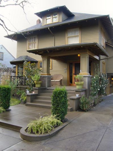 ochre and  honey wood tone house exterior Craftsman Foursquare, House American Style, Porch Cover, Craftsman Houses, Craftsman Porch, Porch Exterior, Four Square Homes, American Foursquare, Square House