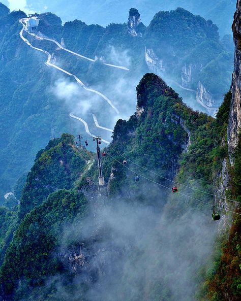 Transportation in Zhang-jia-jie, Hunan (China) | by Still catching up Hunan China, Travel Pics, Left Hand, Transportation, Cable, China, Natural Landmarks, Travel, Nature