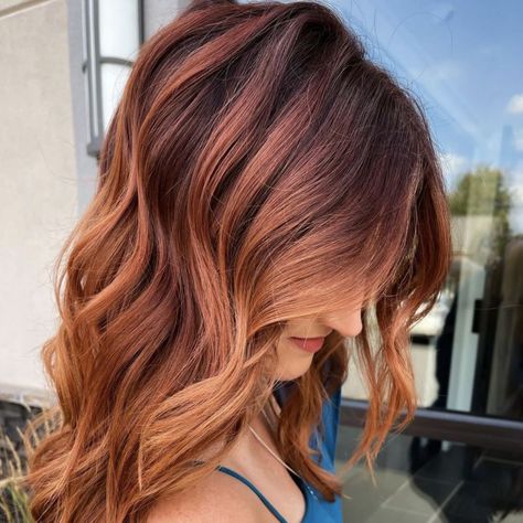 Strawberry Blonde Balayage Brunette, Strawberry Blonde Balayage, Natural Strawberry Blonde Hair, Strawberry Blonde Bob, Dark Strawberry Blonde Hair, Dark Strawberry Blonde, Strawberry Blonde Highlights, Strawberry Blonde Hair Color, Hot Hair Colors