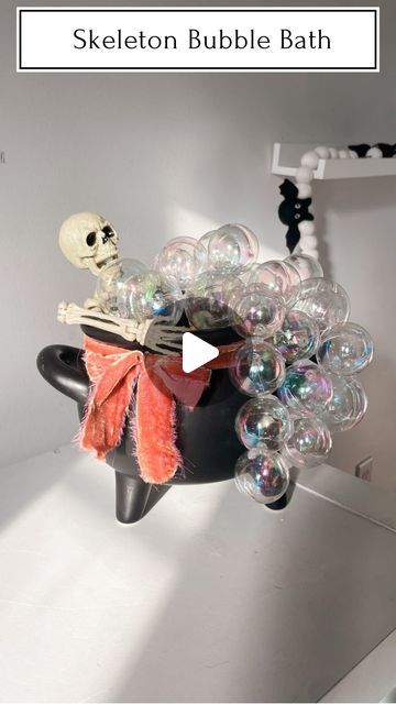 Kelly Oester - your new DIY mom friend on Instagram: "💀🛁Skeleton Bubble Bath🛁💀 Isn't he fun!?   Comment "skeleton" and I'll send links to supplies! ❤️Must be following to recieve links!   #diy #diydecor #spooky #spookyscaryskeletons #diy #diyhalloween #centerpiece #halloweencenterpiece #saveforlater #makeitwithmichaels #itsfreakinbats" Diy Bathtub, Diy Mom, Starbucks Diy, Halloween Centerpiece, Holiday Deco, Mom Friend, Mom Diy, Spooky Scary, Halloween Stuff