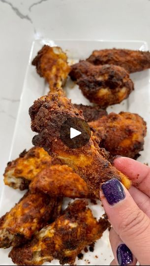 3.9K views · 1.7K reactions | Ranch chicken wings 

Follow @genie_cooks for more. 

What’s your favorite kind of chicken wing?

2 pounds chicken wings
2 tablespoons baking powder
5 tablespoons ranch seasoning
1 teaspoon salt
1/2 teaspoon pepper

In a large bowl, come by and chicken wings, ranch seasoning, salt, pepper, and baking powder. Toss well until fully coated. Place in to the air fryer basket and spray nonstick spray on top of the wings. Air fry at 400° for 15 minutes then flip and air fry an additional 5-10 minutes until crisp and golden brown.
.
.
.
#chickenwings #airfryerrecipes #airfriedwings #crispychicken #chickenwing #ranch #simplydelicious #partyfood | Geenien sheikah | Alex Lustig · Eclipse Tandoori Chicken In Oven, Ranch Chicken Wings, Peri Peri Chicken Recipe, Crispy Fried Chicken Wings, Peri Chicken, Peri Peri Chicken, Drumstick Recipes, Chicken Drumstick Recipes, Peri Peri