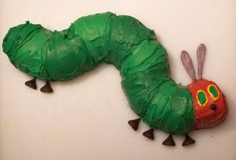 The Very Hungry Caterpillar Cake, Hungry Caterpillar Cake, Caterpillar Birthday, Very Hungry Caterpillar Birthday, Caterpillar Cake, Caterpillar Party, Hungry Caterpillar Party, Hungry Caterpillar Birthday, Bug Crafts