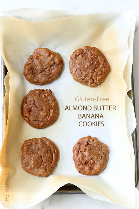 Banana Cookies Healthy, Banana Almond Butter, Banana Cookie Recipe, Banana Oat Cookies, Almond Butter Recipes, Harvest Kitchen, Almond Butter Cookies, Almond Flour Cookies, Sugar Recipes