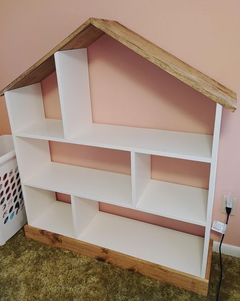 Book Shelf Doll House Diy, Diy Book Shelf Barbie House, Dollhouse To Bookshelf, Doll House Book Shelf, Cube Shelf Doll House Diy, Dollhouse From Bookcase, Diy Wooden Shelves, Dollhouse Shelf, Kids Barn