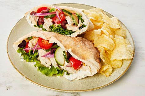 These turkey pita pockets are a great way to use up leftover turkey. Fill the pockets with vegetables, tzatziki sauce, and turkey from your holiday meal. Turkey Pita Pockets, Leftover Potato Salad, Turkey Pita, Pita Pocket Recipes, Turkey And Dumplings, Turkey Rice Soup, Leftover Potatoes, Thanksgiving Leftover Recipes, Pita Pockets