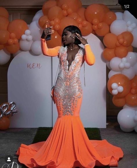 Prom Dresses Black People, Highschool Dresses, Orange Prom Dress, Prom 2k24, Teal Prom Dresses, Prom 23, Girl Prom, Crystal Wedding Dresses, Royal Blue Prom