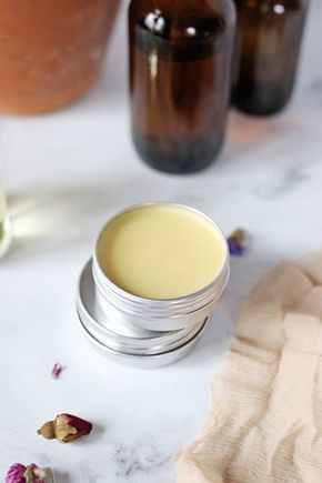 Solid Perfume Recipes, Lip Balm Recipe, Balm Recipe, Lip Balm Recipes, Perfume Recipes, Homemade Lip Balm, Diy Perfume, Diy Lip Balm, Diy Lips