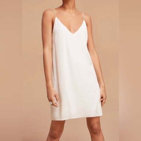 Aritzia Wilfred Free spaghetti strap slip dress White Dress Canada, White Ribbed Dress, Aritzia Dress, White Long Sleeve Dress, Dress Slip, Long White Dress, Ribbed Dress, Camisole Dress, Ribbed Dresses