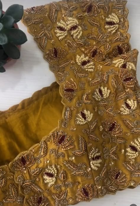 Talambralu Blouse Designs, Gold Blouse Aari Work Designs, Talambralu Saree Blouse Designs, Gold Work Embroidery Blouse, Latest Maggam Work Blouses 2024, Gold Blouse Maggam Work, Gold Colour Blouse Designs, Gold Blouse Designs, Magam Work Designs