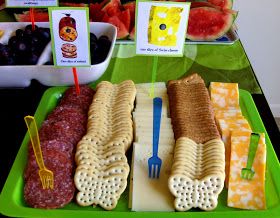 Very Hungry Caterpillar Birthday Party Butterfly Crackers, Party Snack Table, Bday Food, Very Hungry Caterpillar Birthday Party, Very Hungry Caterpillar Birthday, Caterpillar Birthday, Caterpillar Party, Hungry Caterpillar Party, Hungry Caterpillar Birthday