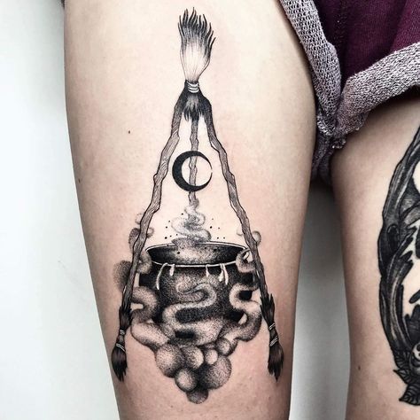 Lucky 13 Tattoos on Instagram: “•Double double toil and trouble, fire burn and cauldron bubble•  Witchy cauldron done by @jessy.tatts.cats.  She is booking for FEB/MAR so…” Cauldron Tattoo, Halloween Draw, Witchcraft Tattoos, Double Double Toil And Trouble, Wiccan Tattoos, Tattoo Apprenticeship, M Tattoos, Irish Tattoos, 13 Tattoos