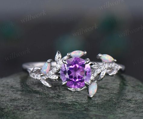 ❤️ 22 Purple and Silver Wedding Color Ideas 2023 Diamond And Amethyst Wedding Ring, Marry Rings, Wedding Rings Purple, Engagement Rings Purple, Purple Wedding Ring, Purple Engagement Ring, Purple Wedding Rings, Purple Diamond Ring, Purple And Silver Wedding