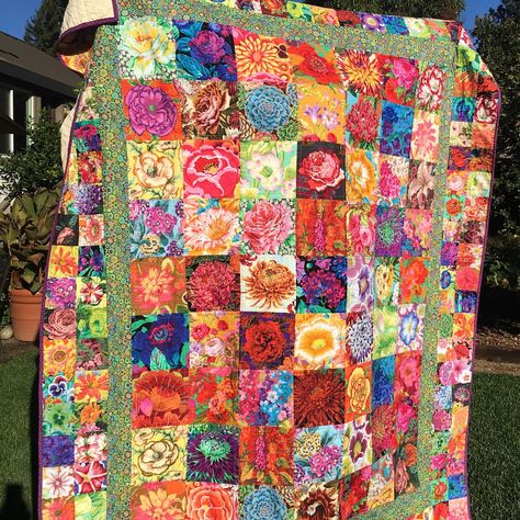 Seed Packet Quilt, Garden Seeds Packets, Quilting Lines, Cottage Summer, Kaffe Fassett Quilts, Anna Maria Horner, Bed Quilt, Summer Songs, Amy Butler