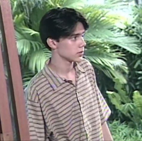 patrick in 90's Patrick Garcia 90s, 90s Philippines, Patrick Garcia, Batang 90s, 90s Heartthrobs, Diy Skin Care Routine, Mr Perfect, Side Profile, Handsome Actors