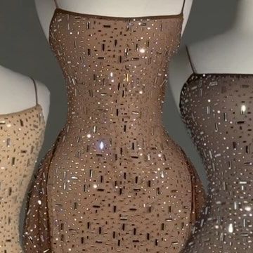 OH POLLY on Instagram Oh Polly Sequin Dress, Oh Polly Jumpsuit, Oh Polly Embellished Dress, Premiere Outfits, Oh Polly Dresses, Rhinestone Dress, Oh Polly, Music Fashion, 2024 Fashion