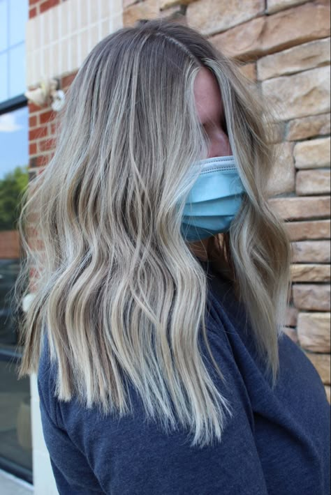 Ashy Blonde Mid Length Hair, Blended Ash Blonde Balayage, Low Maintenance Ash Blonde Balayage, Lived In Ash Blonde Balayage, Partial Balayage Cool Tone, Ash Blonde Partial Highlights, Cool Tone Blonde Balayage, Cool Ash Blonde Balayage, Partial Balayage Blonde