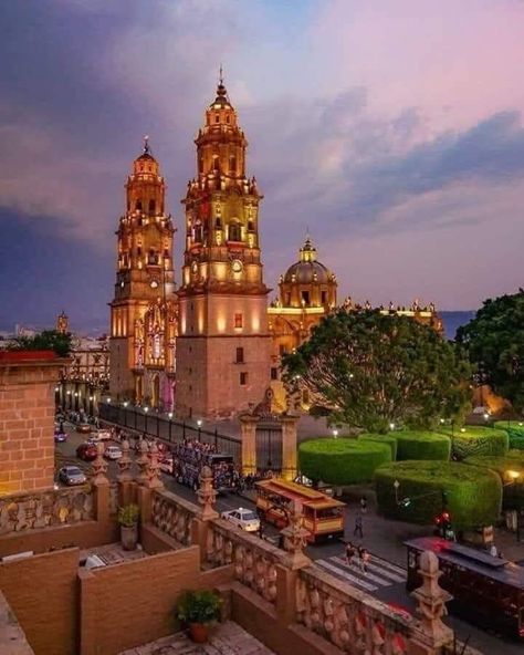 Michoacan Mexico Aesthetic, Mexico Wallpaper, Mexico Aesthetic, Mexico Culture, Mexico Destinations, Avicii, Best Places To Travel, Mexico Travel, Travel Goals