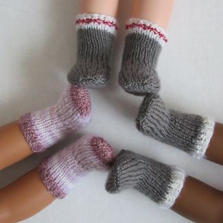 Socks for 14″ Dolls – Free Knitting Pattern! – Hannah's Dolls Dolls Socks Pattern, 43cm Doll Clothes Pattern Free, Free Knit Doll Clothes Patterns, Doll Knitting Patterns Free Clothes, Doll Socks Pattern, Dolls Clothes Knitting Patterns Free, Knit Doll Pattern, Free Dolls Clothes Knitting Patterns English, Knitting Dolls Clothes Free Patterns English