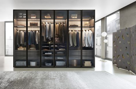 Transparent Sangiacomo Walk-In Closet Cloth Room, Glass Wardrobe, Nursing Room, Dressing Design, Walking Closet, Walk In Closet Design, Design Your Bedroom, Luxury Closets Design, Modern Closet