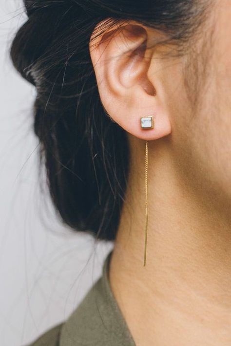 Pinterest: Tamu Chaffalá Body Chains, Threader Earrings, Modern Earrings, Bijoux Diy, Long Chain, Ear Jewelry, Accessories Jewelry, Wholesale Jewelry, Designer Earrings