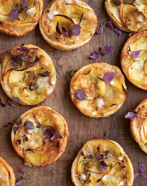 Goat Cheese, Apple and Honey Tarts Apple And Honey, Traditional Thanksgiving Dinner, Thanksgiving Potluck, Make Ahead Appetizers, Apple Dessert Recipes, Apples And Cheese, Best Pie, Frozen Puff Pastry, Jewish Recipes