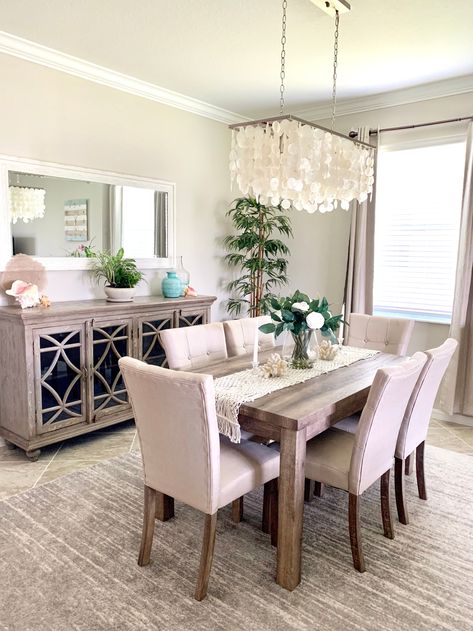 Dining Room Table And Chairs, Dining Room Remodel, Dinning Room Design, Dining Room Table Decor, Dining Room Interiors, Elegant Dining Room, Hus Inspiration, Dining Room Inspiration, Farmhouse Dining Room