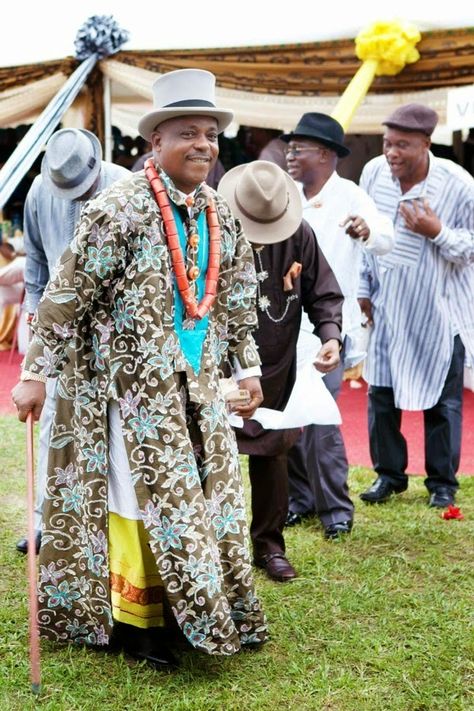 RIVERS STATE IJAW WEDDING; BONNY & ANDONI - Culture - Nairaland Rivers State Traditional Attire For Men, Ijaw Traditional Attire For Men, Nigerian Traditional Attire, Marriage Clothes, Wedding Attire For Women, Nigerian Dress, Native Wears, Traditional Attires, African Traditional Wedding Dress