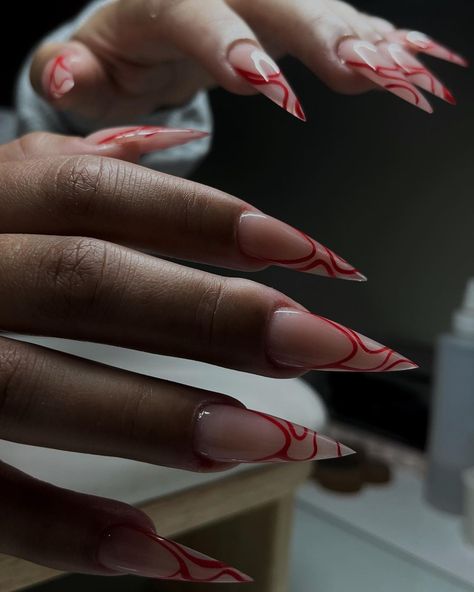 𝙽𝙰𝙸𝙻𝚃𝙾𝚁𝙸𝙾𝚄𝚂 on Instagram: “shape 🔪” Red Stiletto Nails, Acrylic Nails Stiletto, Stiletto Nails Short, Witch Nails, Long Stiletto Nails, Pointy Nails, Red Acrylic Nails, Nail Salon Design, Nagel Tips