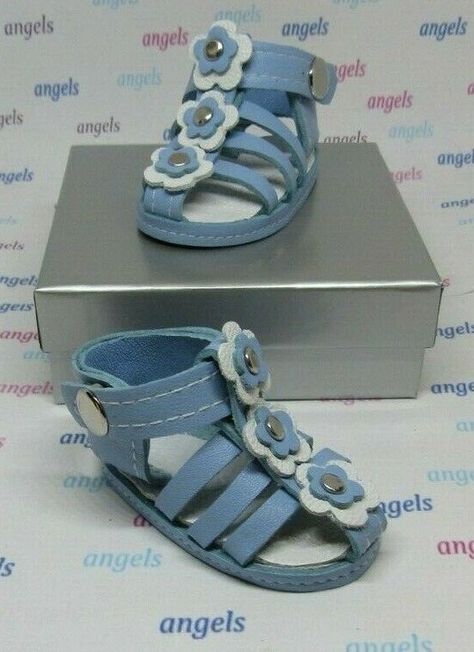 4Angels pale blue strappy sandals with pale blue and white flowers and box Blue And White Flowers, Strappy Sandals, Gladiator Sandals, Pale Blue, White Flowers, Baby Shoes, Blue And White, Sandals, Flowers