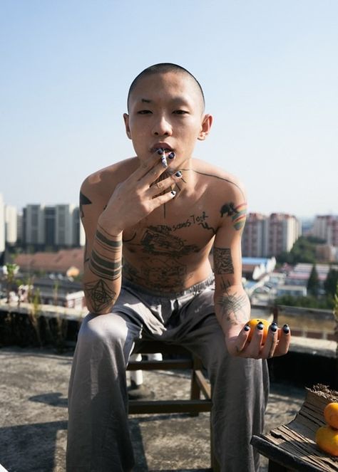 The photographer capturing what it’s like being queer in China | Dazed Queer Portrait, Queer Photography, Women In China, I Love To Run, American Photography, Queer Fashion, Chosen Family, Queer Art, Male Photography