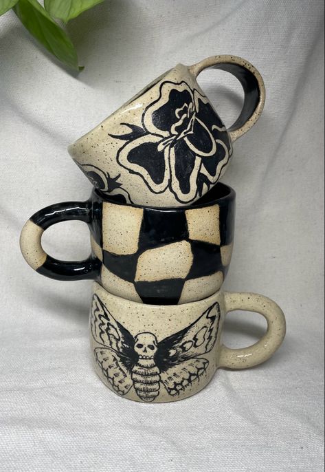 #ceramics #pottery #mugs #aesthetic #potterymaking #ceramicstudio #potterystudio #art #artist #home #homemade #tumblr #2014tumblr Cool Pottery Designs, Goth Pottery Painting, Hand Building Pottery Ideas Inspiration, Punk Ceramics, Punk Pottery, Horror Ceramics, Goth Ceramics, Cool Mugs Ceramics, Ceramics Mug Ideas