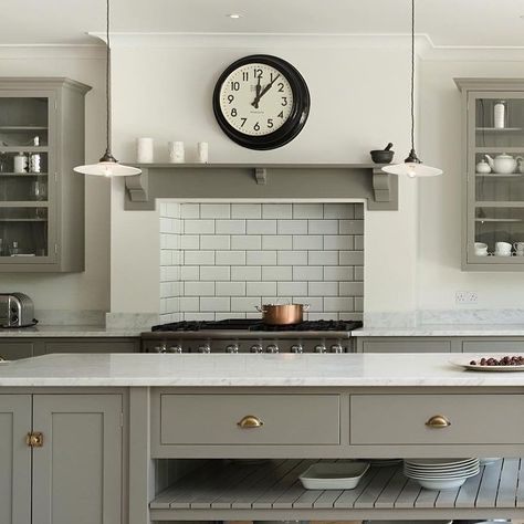 One of @devolkitchens beautiful kitchen designs finished with our @newgateclocks large Electric wall clock.  #newgateclocks Kitchen Table Lighting, Kitchen Chimney, Devol Kitchens, Kitchen Chandelier, English Kitchens, Gray Cabinets, Modern Kitchen Interiors, Chimney Breast, Scandinavian Kitchen