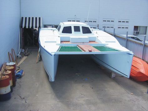 The $21K catamaran: Build a cat fast and cheap Power Catamaran, Plywood Boat, Make A Boat, Build Your Own Boat, Wooden Boat Building, Diy Boat, Boat Building Plans, Boat Projects, Boat Kits