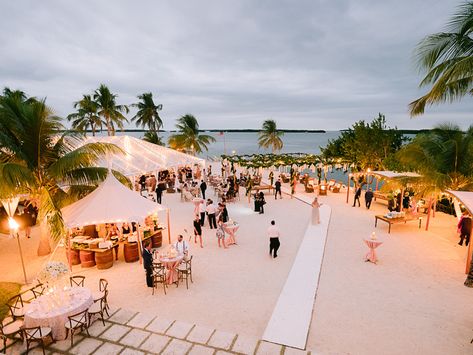 Florida Wedding Venues Beach, Island Wedding Reception, Islamorada Wedding, Small Beach Weddings, Beach Wedding Locations, Bahamas Wedding, Florida Keys Wedding, Dream Beach Wedding, Key West Wedding